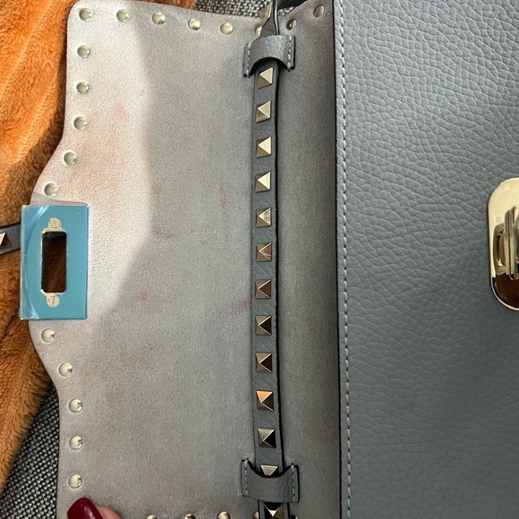 Valentino crossover- perfect outside just makeup inside, can be cleaned - Picture 5 of 8